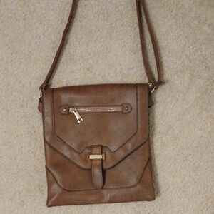 Elegant Brown Crossbody Bag